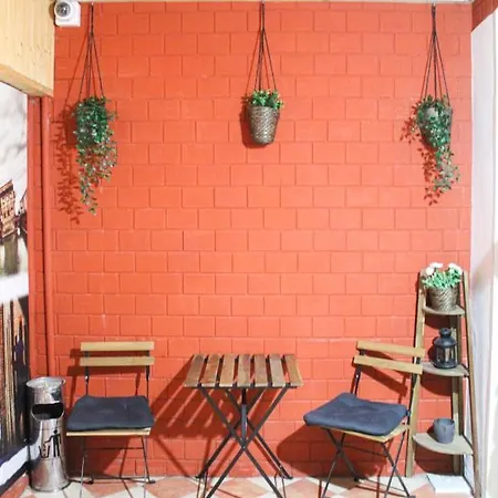 Last Minute ゲストハウス