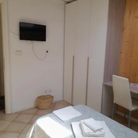 Last Minute * フェラーラ