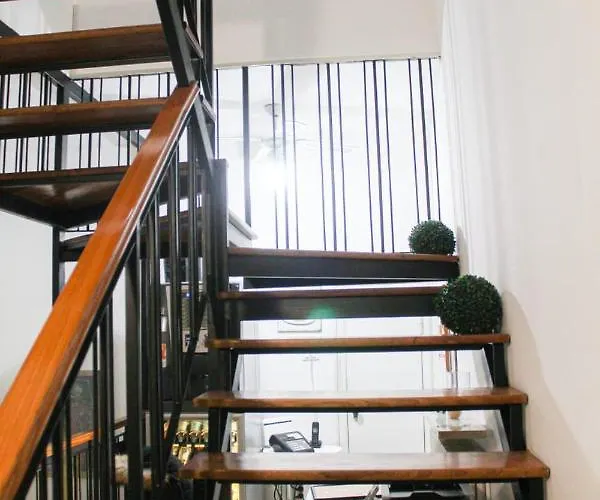 Last Minute * فيرّارا