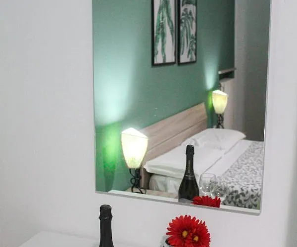 Last Minute بيت ضيافة فيرّارا